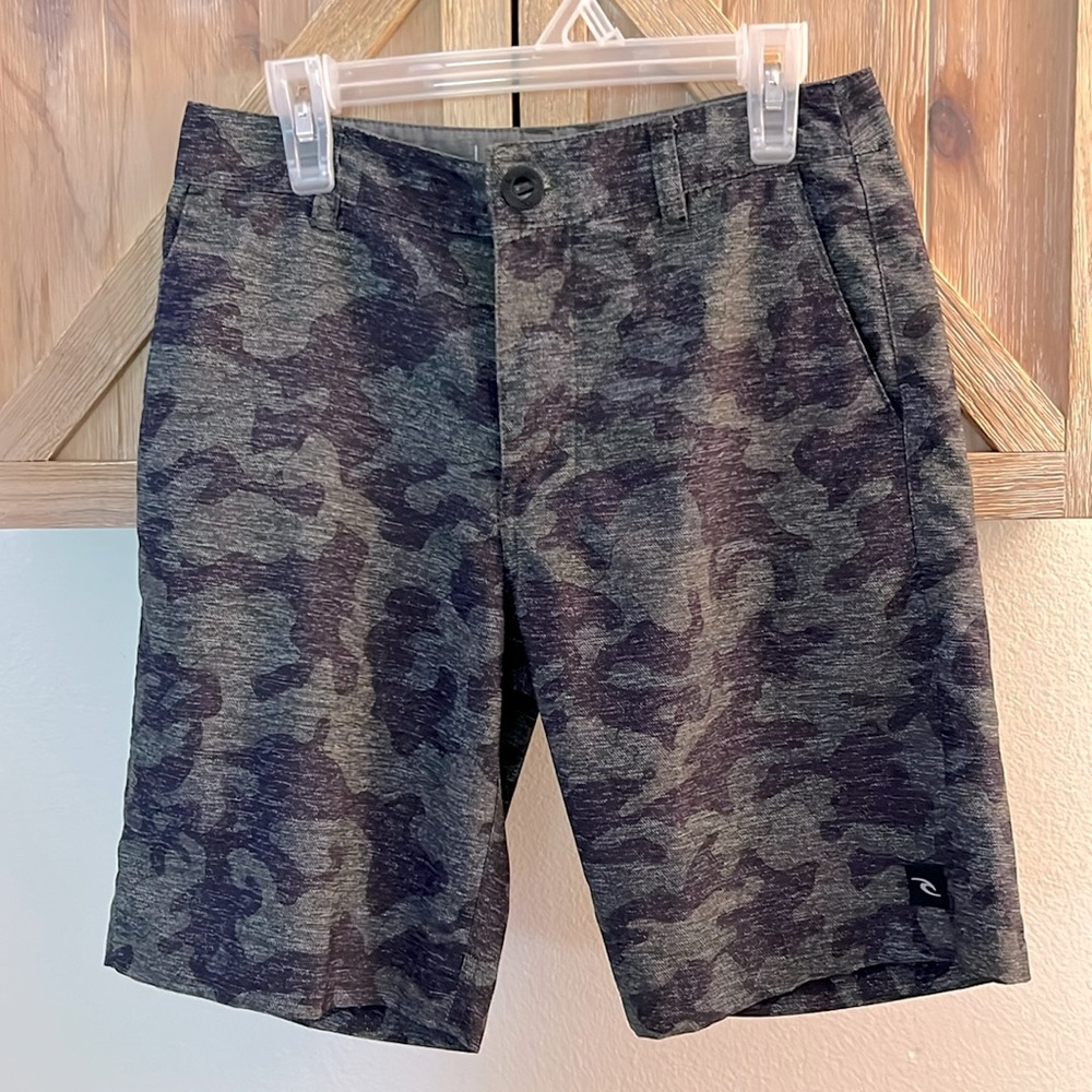 Rip Curl IN WATER ON LAND Boardwalk Shorts Camo The Surfer Walkshort SZ (25) 14